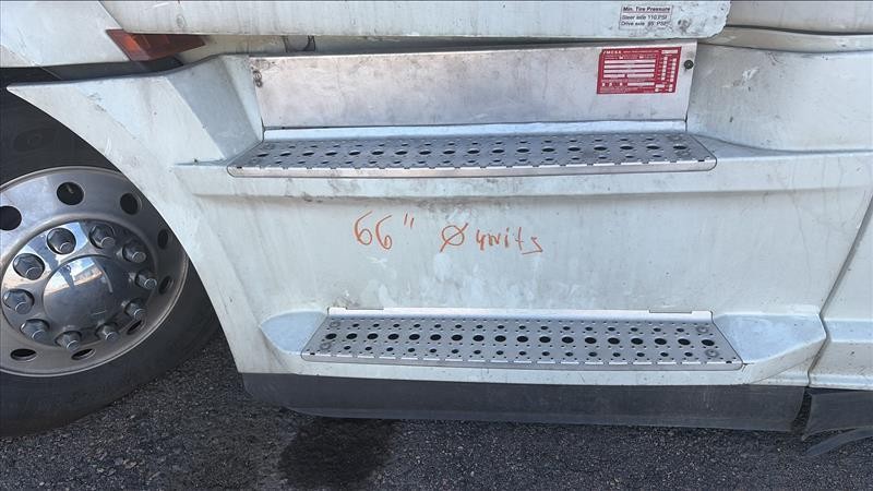 For 2021 FREIGHTLINER CASCADIA 126 SIDE FAIRING Left ,  CO
