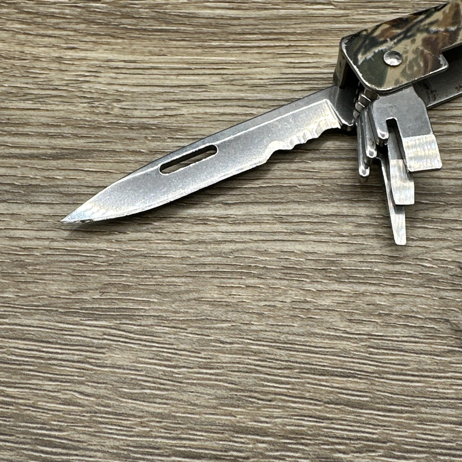 Buck Knives Bucktool Model 360 Camo Multi-Tool Multitool Pliers