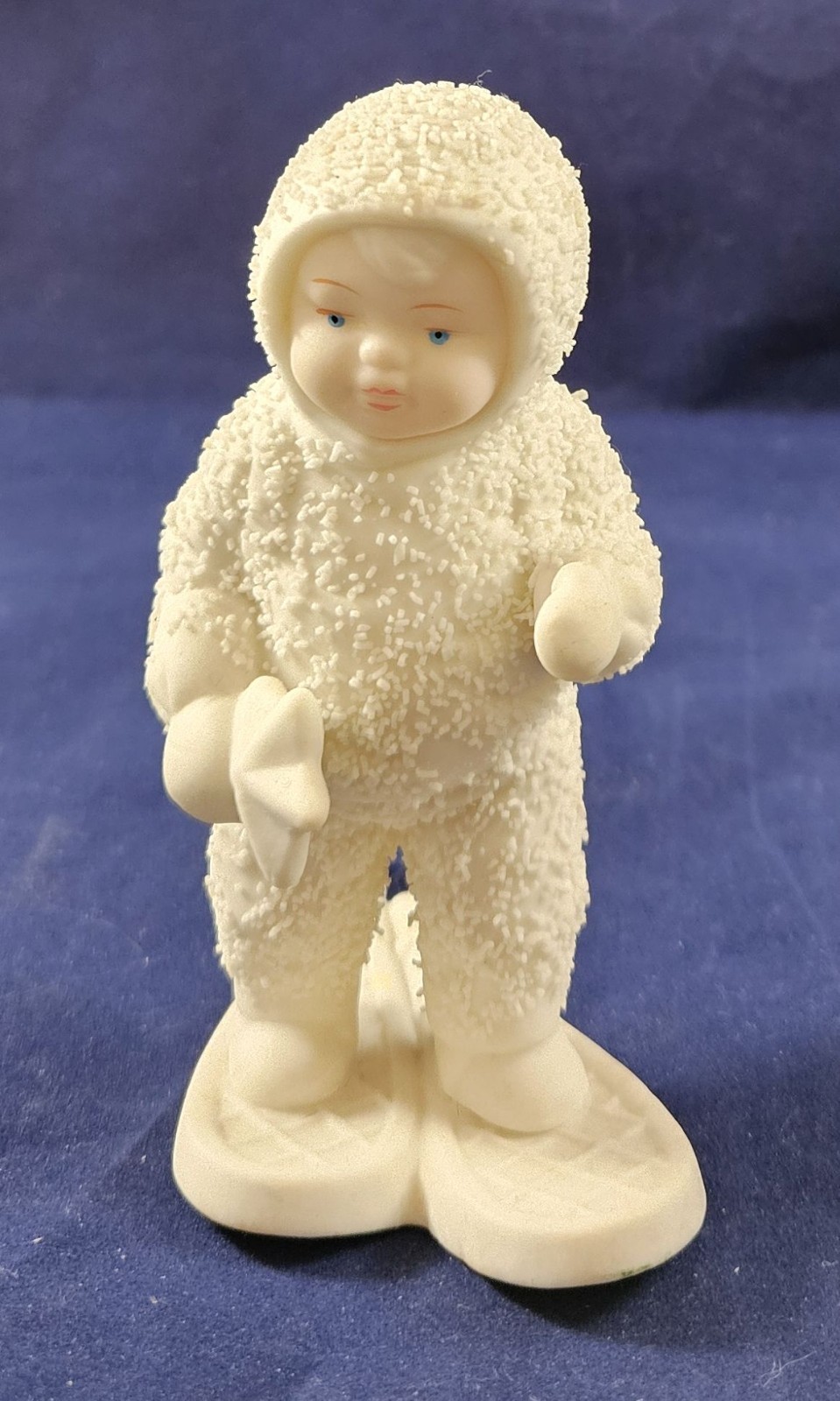 Snowbabies Dept 56 Figurine "A Special Delivery"