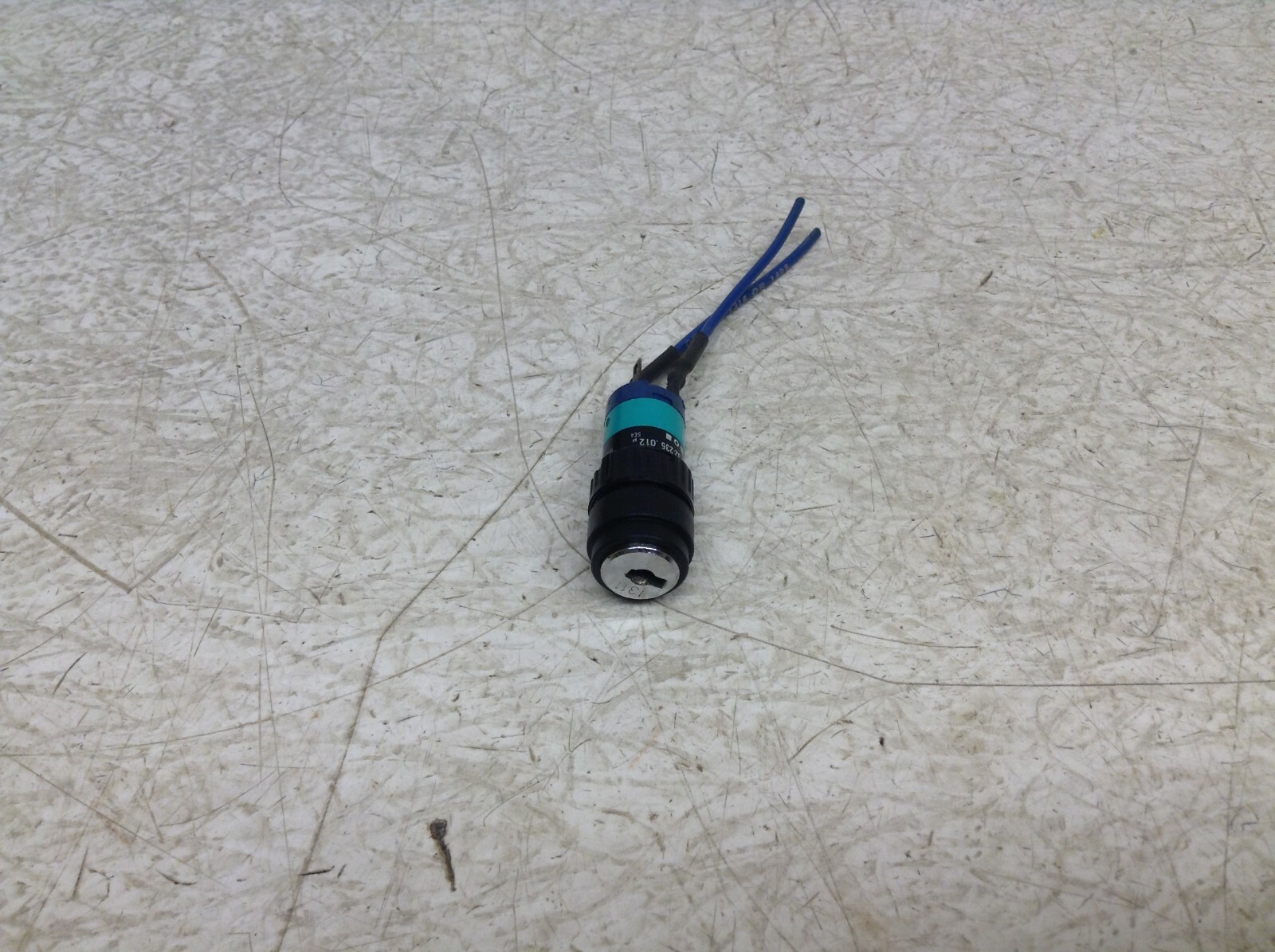 EAO 32-235.012 Key Selector Switch 32235012 1311 (OK)