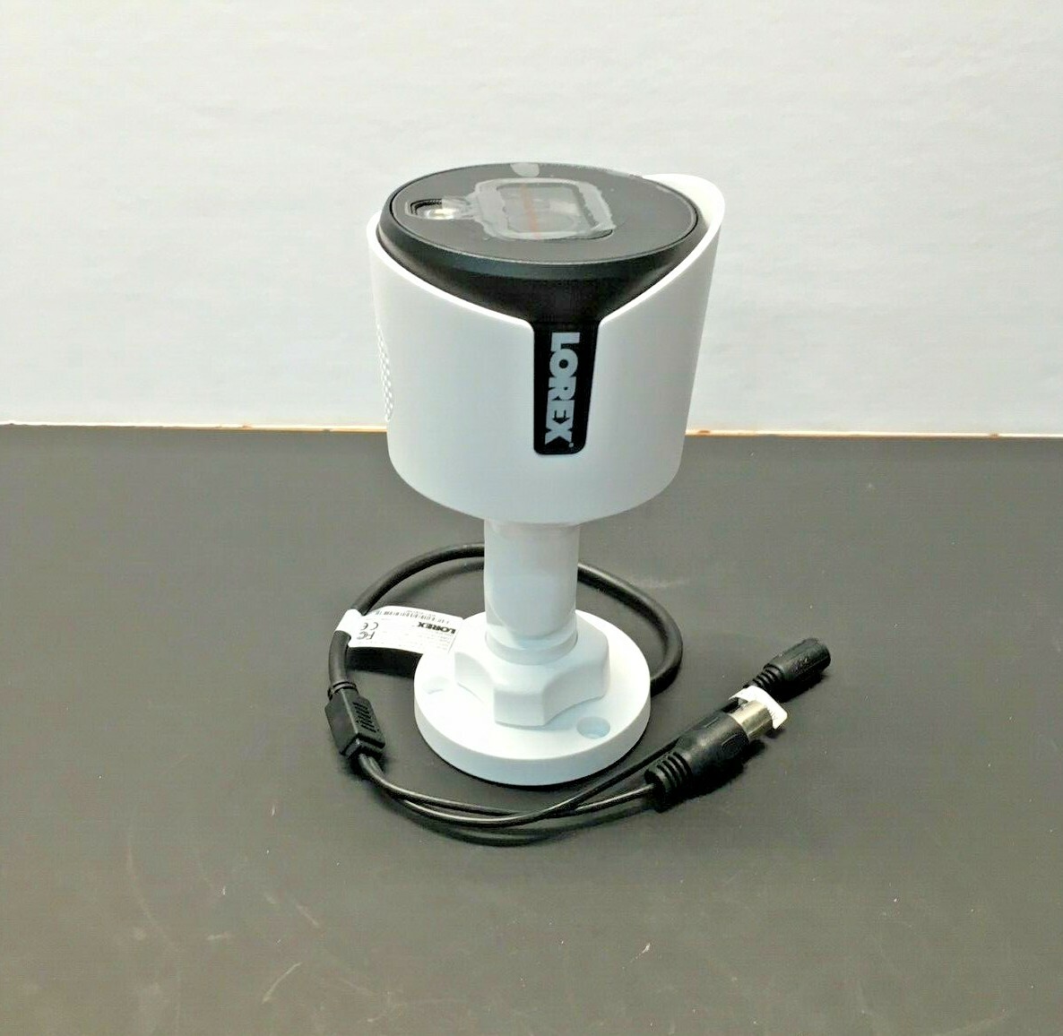 Lorex LBV8543XB 4K / 8MP Ultra HD Active Deterrence Security Camera