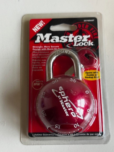 Master Lock Sphero Combination Lock Smooth Spin Padlock 2076DAST Red W/Key