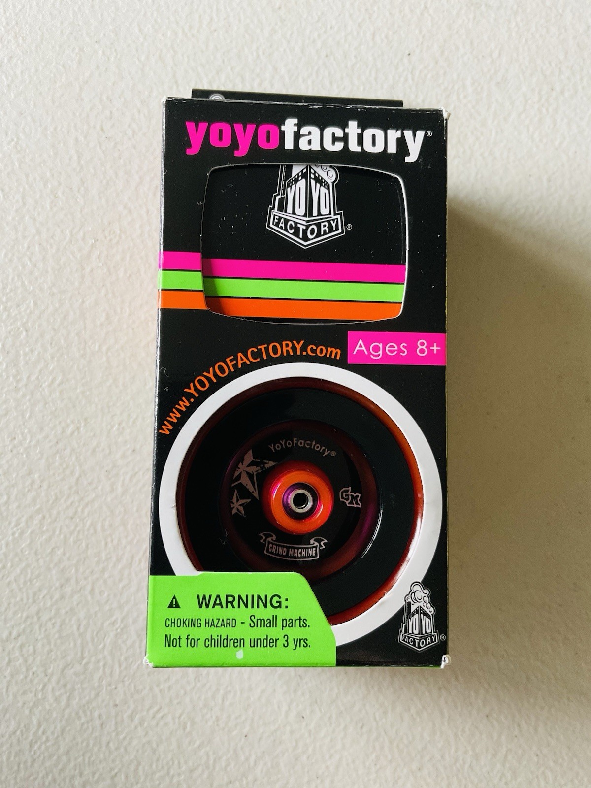 Yo-yo Factory 2011 Grind Machine Neon Pink Plastic