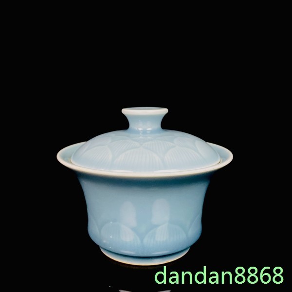 5"China Qing Qianlong Celadon glaze porcelain Lotus flower Cover bowl cup Statue
