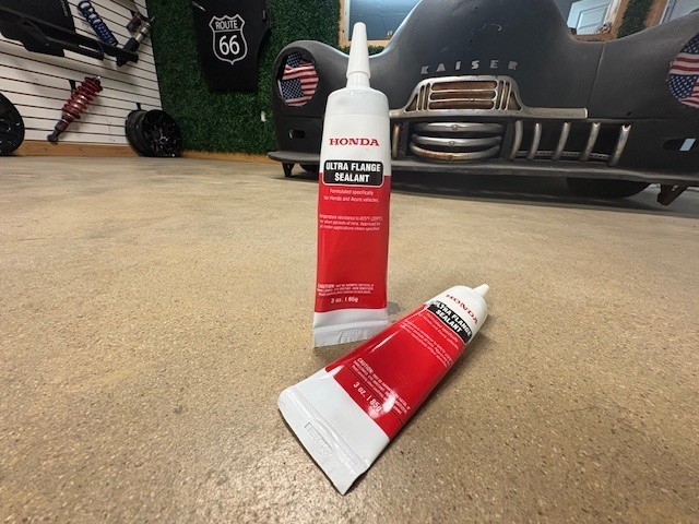 (2) Genuine Honda 08718-0003 Ultra Flange Sealant - same as dealer