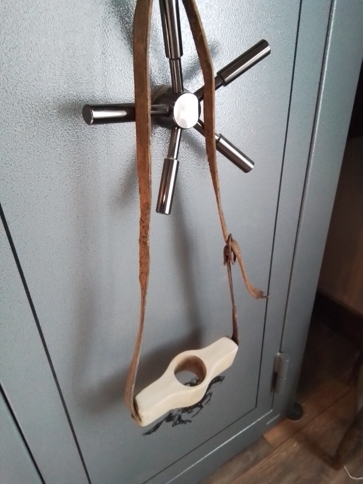 vintage cattle halter for medicine wall decoration collectable