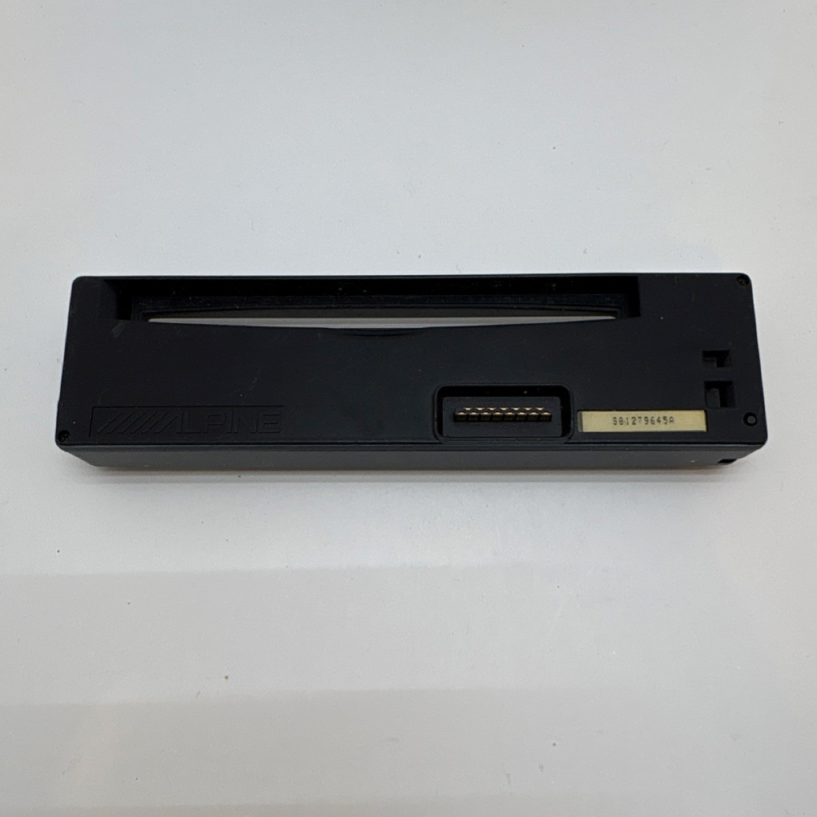 Alpine CDM-7833 CD Receiver Replacement Faceplate, Untested