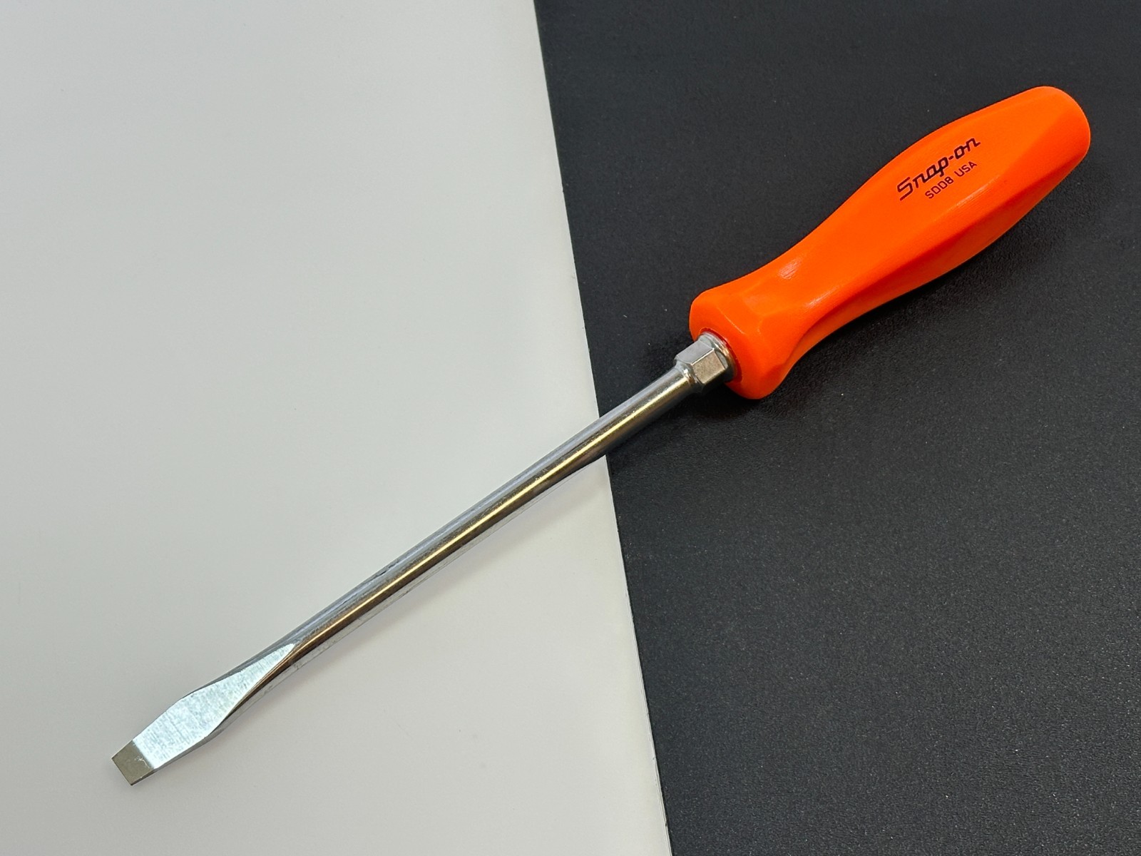 🇺🇸 Snap-on Tools USA ORANGE Hard Handle 3/8" Flat Head Screwdriver SDD8AO, NOS