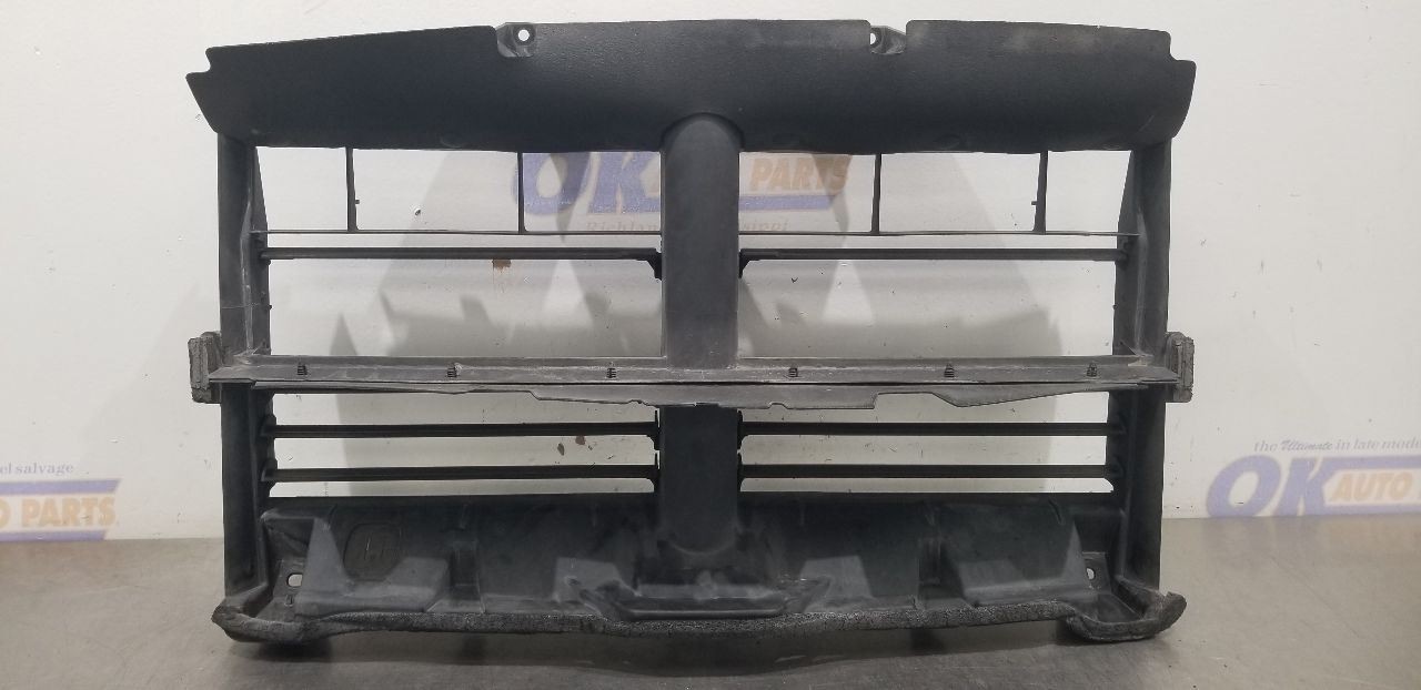 15 DODGE RAM 1500 AIR SHUTTER 3.0L