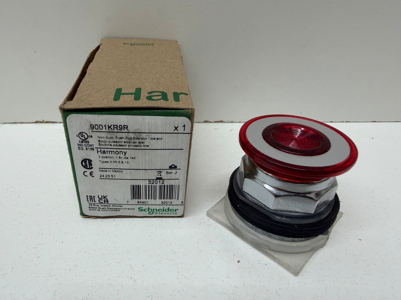 NEW IN BOX! SCHNEIDER ELECTRIC HARMONY PUSH-PULL OPERATOR BUTTON 9001KR9R