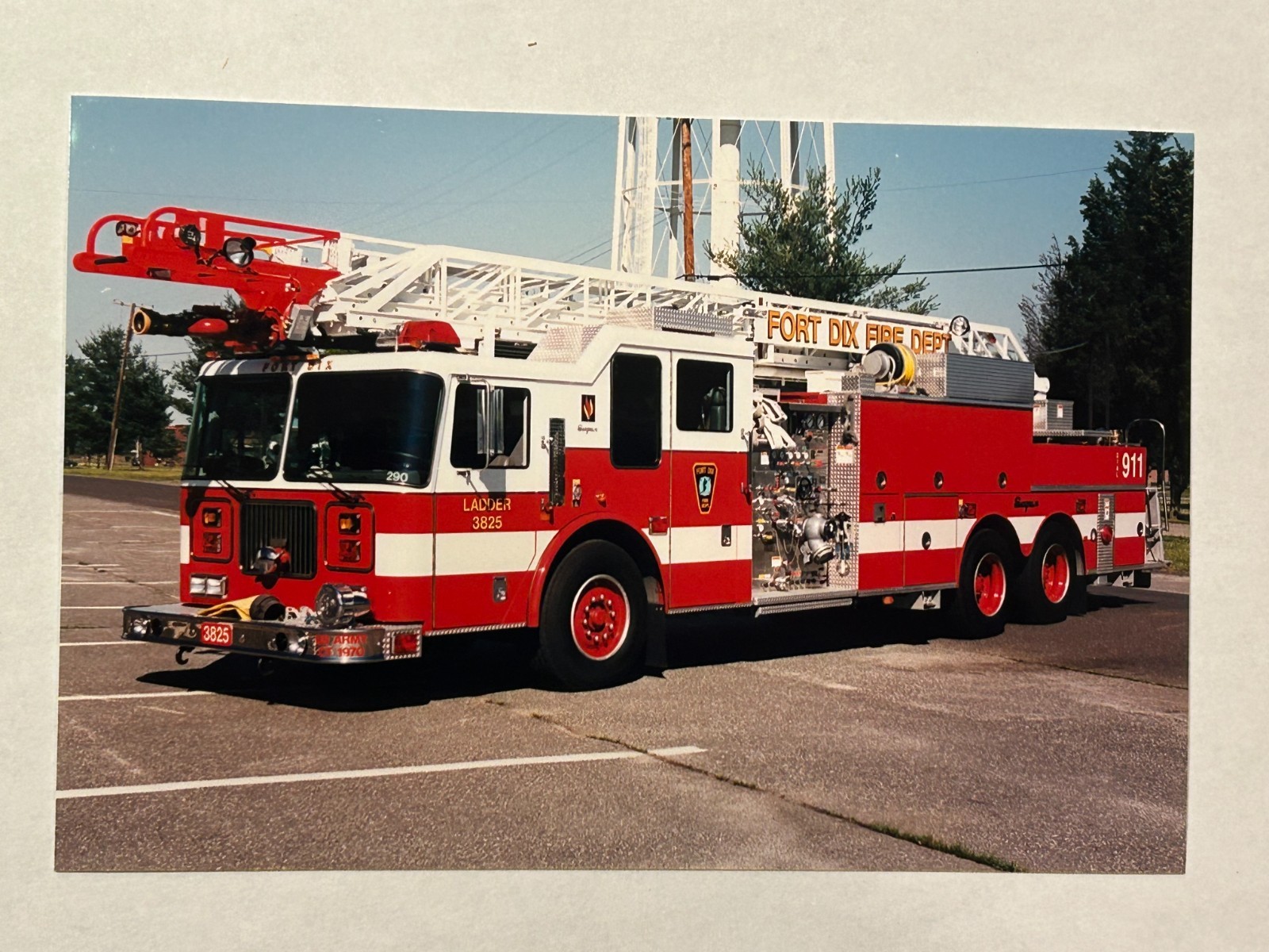 US Army Fort Dix 2000 Seagrave 100' Aerial Fire Apparatus Photo A59