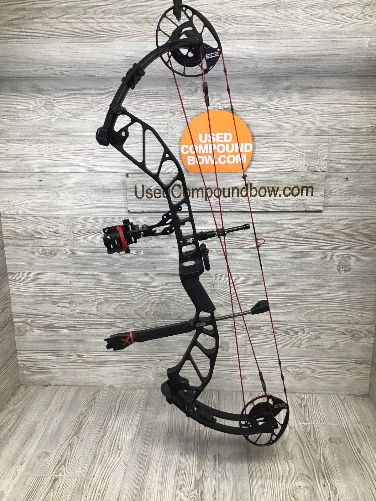 Used PSE OMEN BLACK 70 Right Handed EC2 cam Package