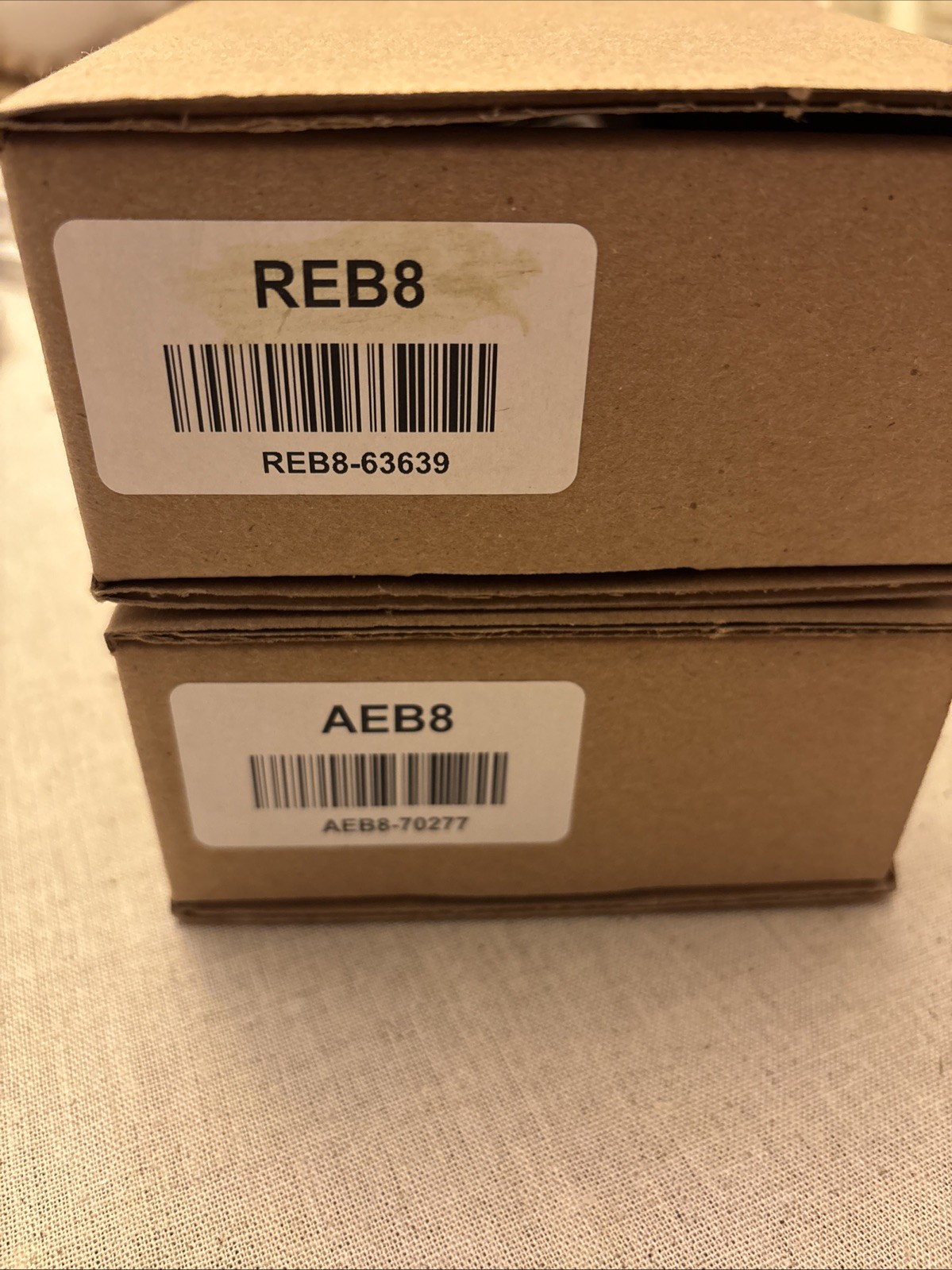 Hirsch Access Control AEB8 And REB8 New-Sealed FAST SHIPPING