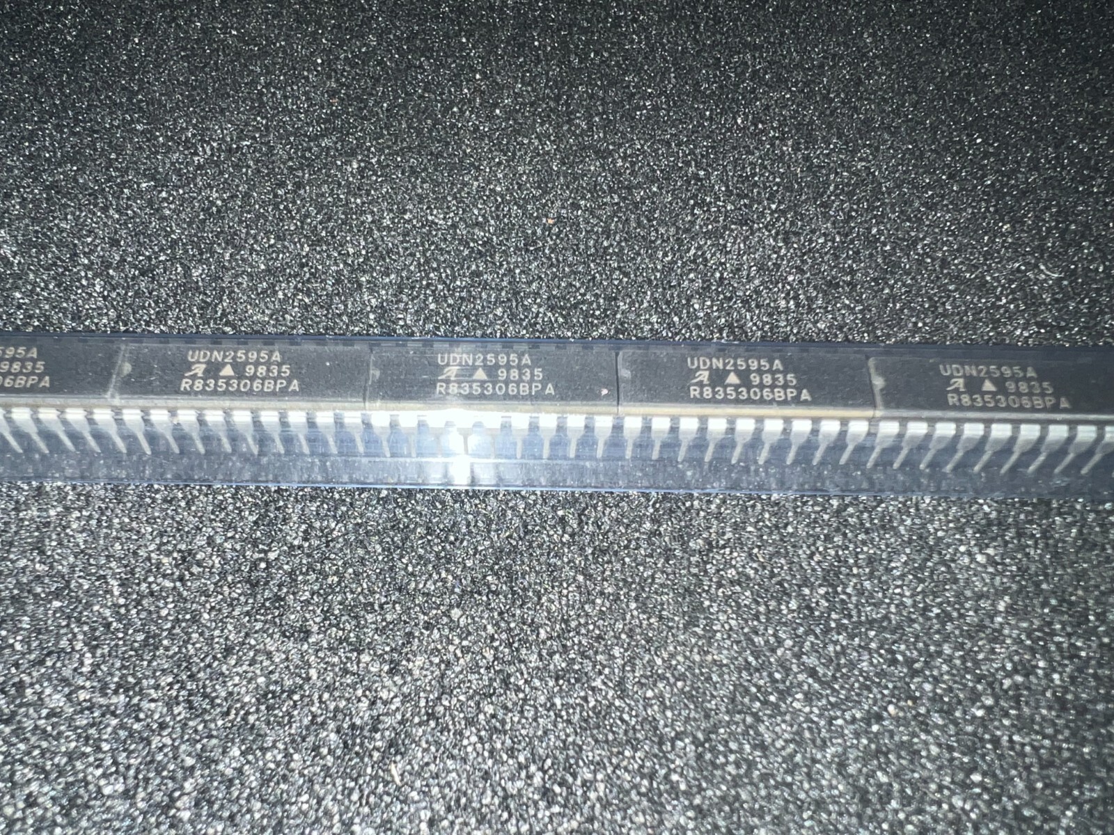 UDN2595A