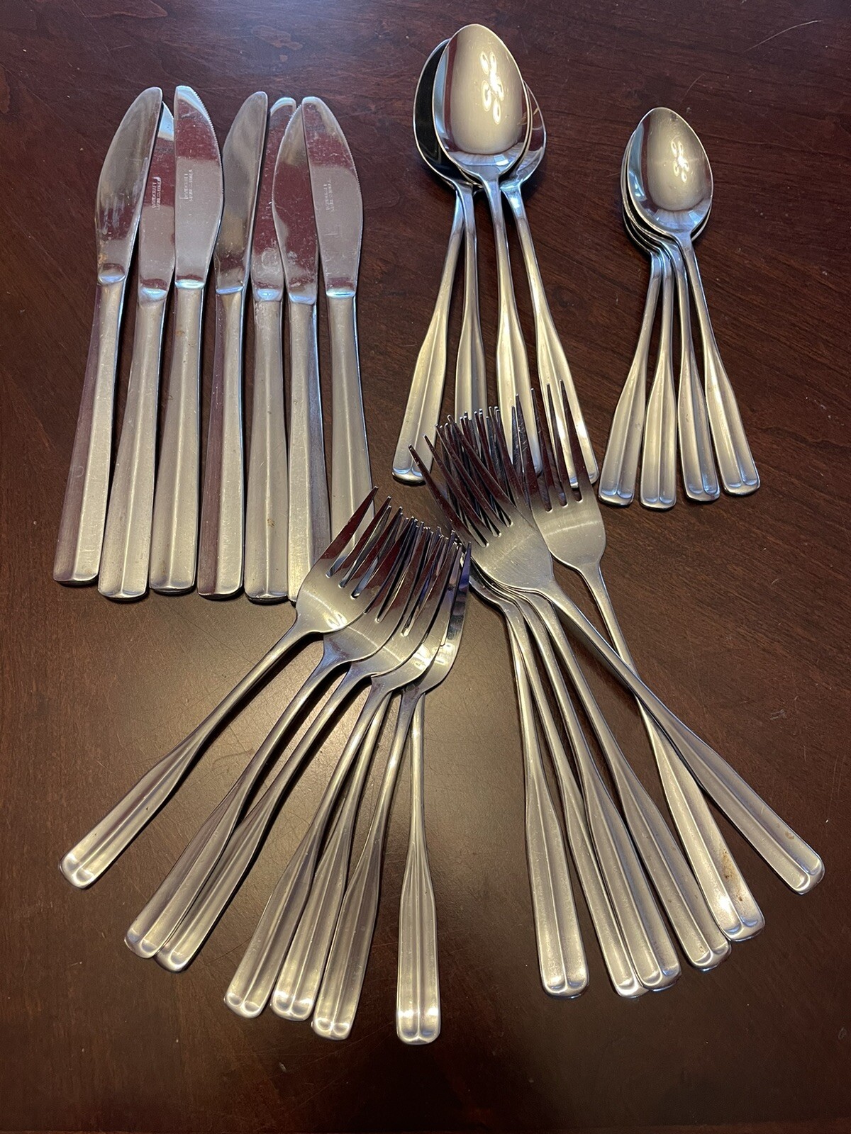 Davidcraft Stainless Flatware Set Korea Fiddle 28 Pc Lot Service For 4