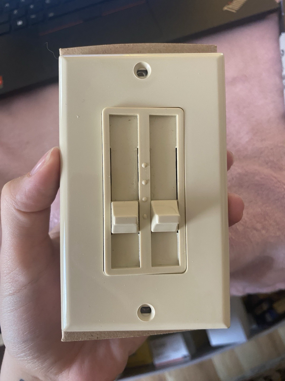 Leviton 6628-I dual slide dimmer ivory (1680)