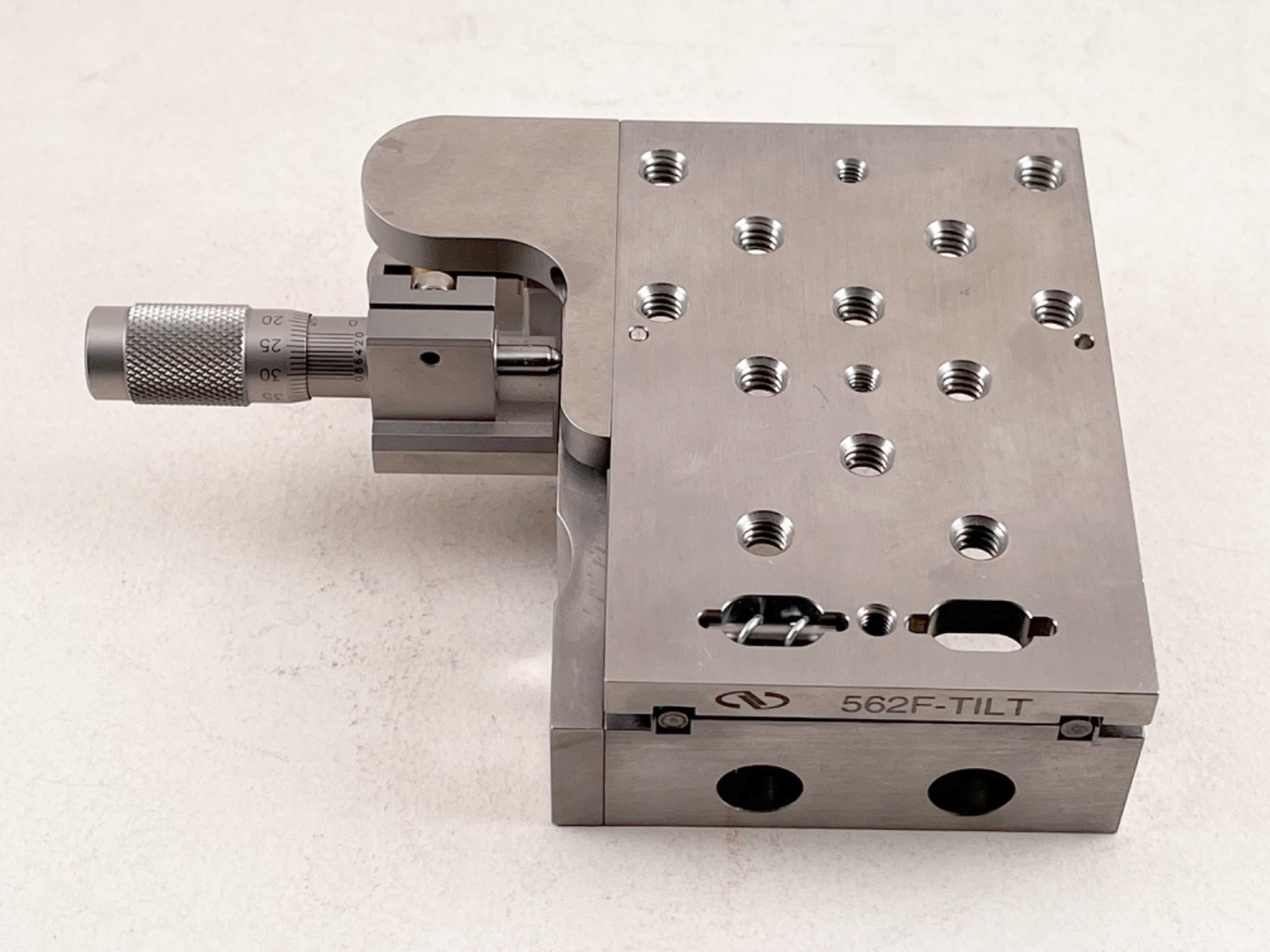 NEWPORT 562F-TILT TILT PLATFORM for XYZ stage