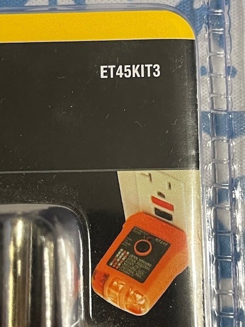 Klein Tools 3 Piece AC/DC Voltage Outlet Tester Electrical Test Kit ET45KIT3
