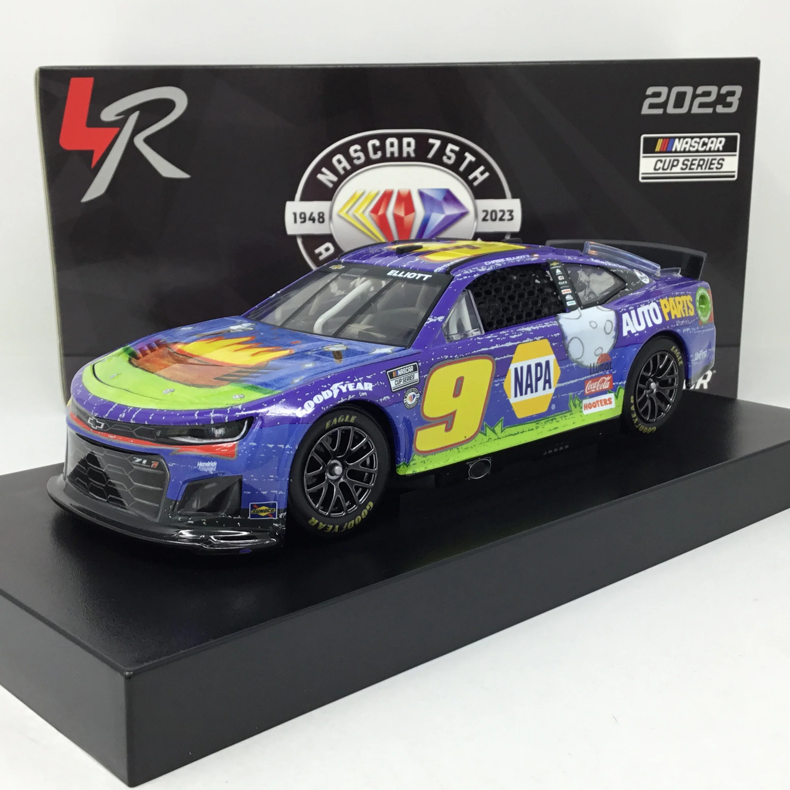 Chase Elliott 2023 NAPA Children's Healthcare of Atlanta 1:24 Diecast