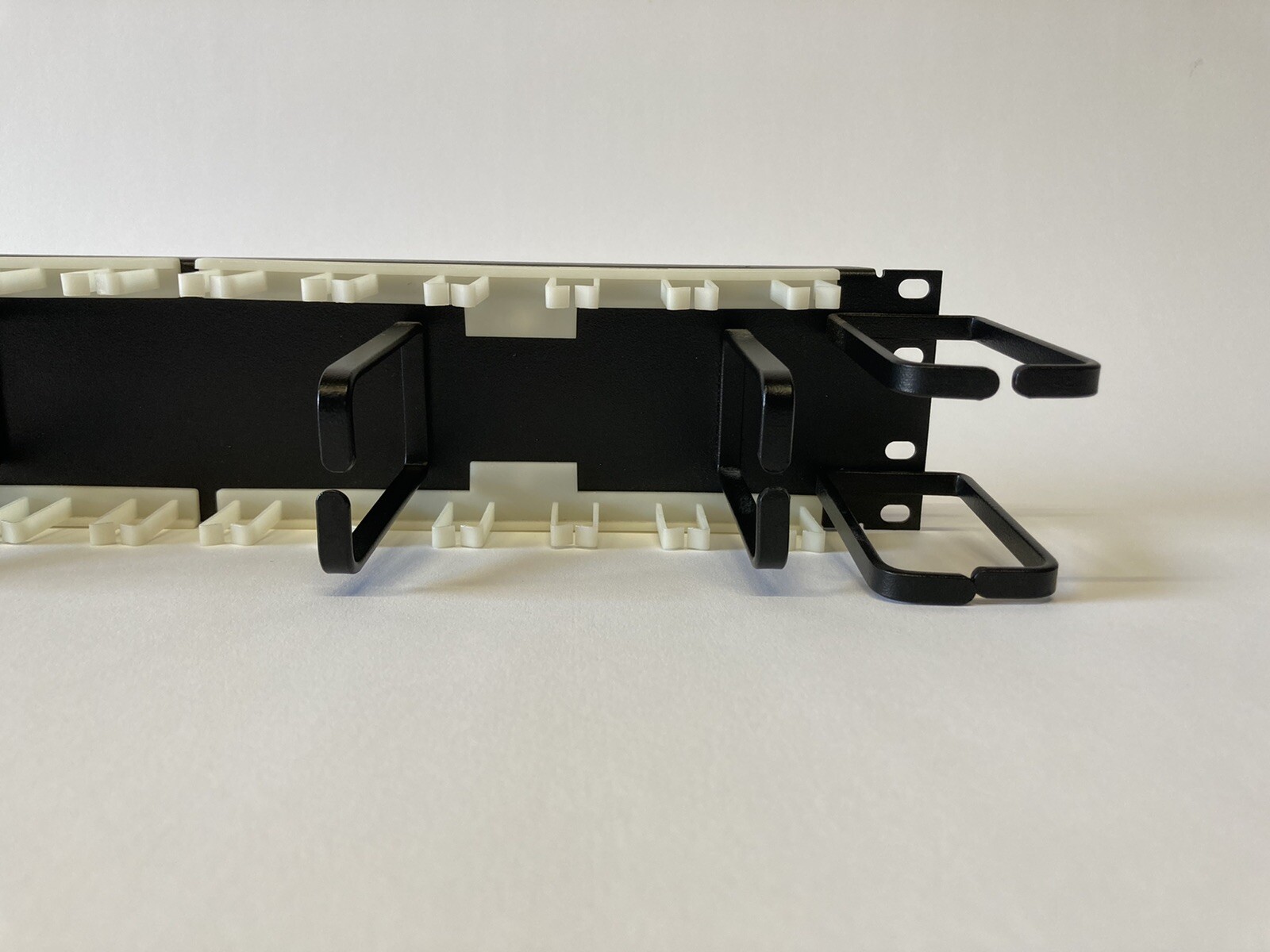 2U Ortronics 19" Rack Chassis Cable Management Bracket OR-808004410