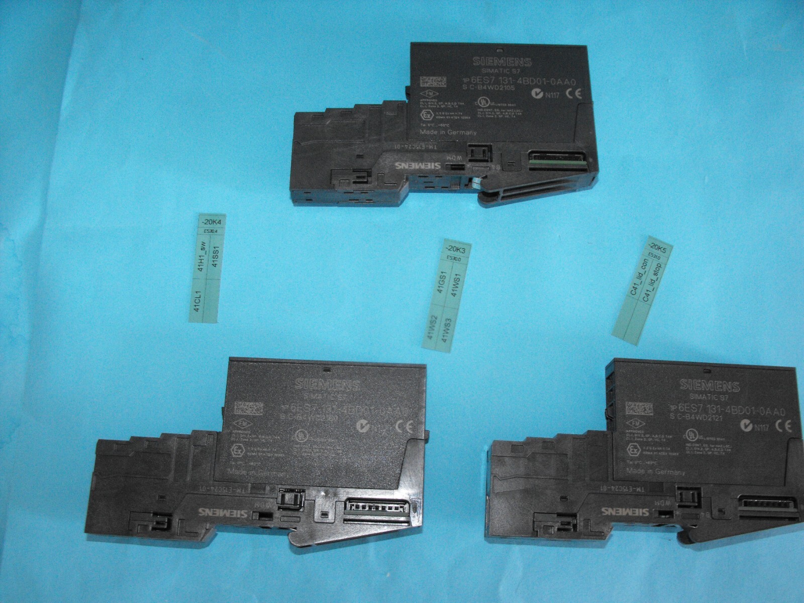 Siemens 6ES7131-4BD01-0AA0+TM-E15C24-01 Terminal Module.USED