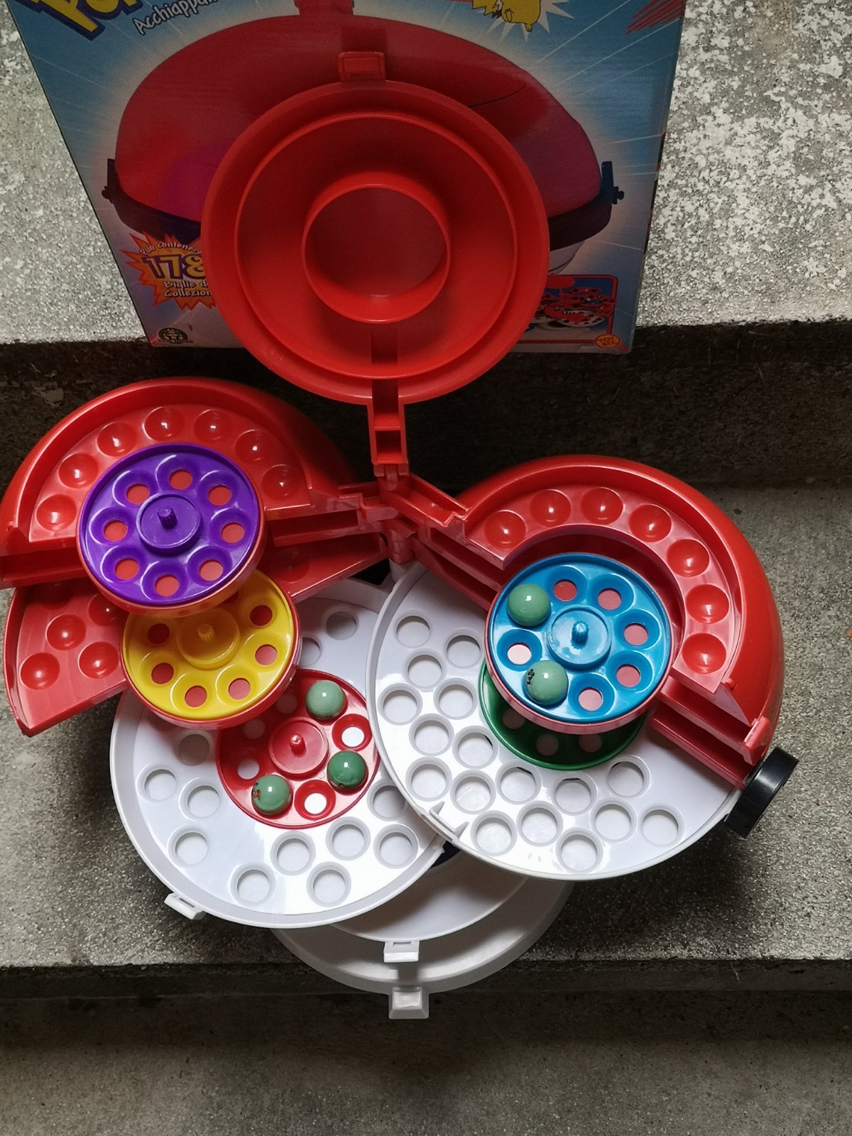 Pokel Ball