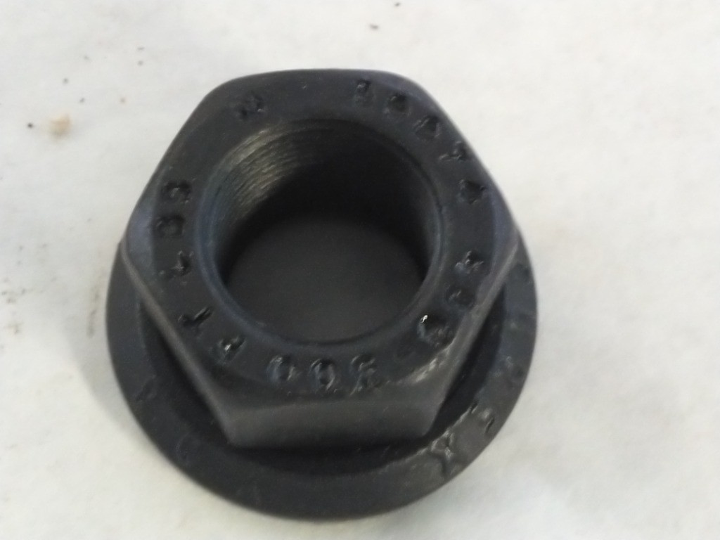 NAVISTAR PDC NUT , WHEEL NUT M22 X 1.5 4346886C1 10 PACK