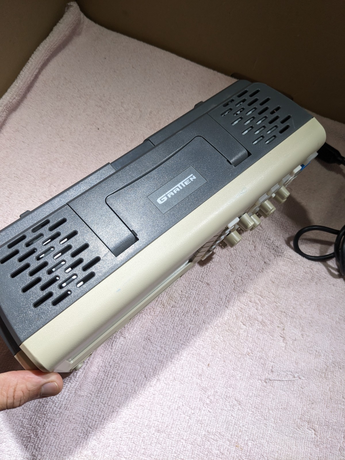 Gratten GA1102CAL Digital Storage Oscilloscope - Tested Working