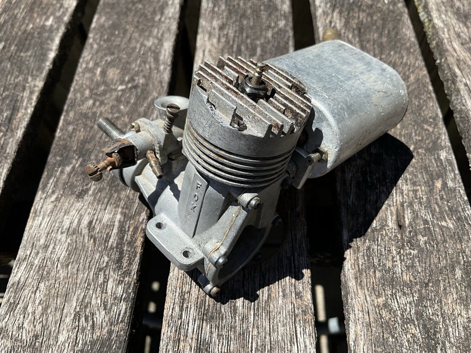 fox 40 model engine W Muffler