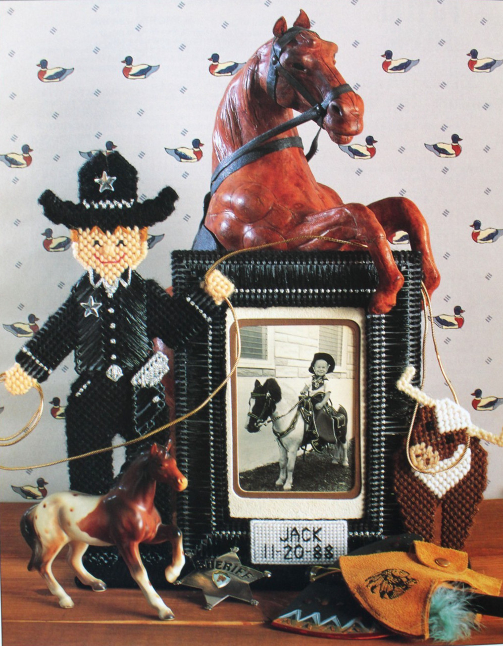 Sheriff Jack Picture Frame Plastic Canvas Patterns Annies Club Home Decor