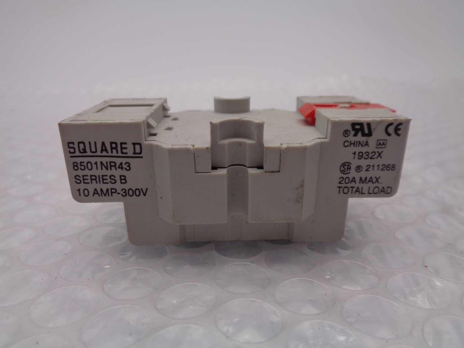 SQUARE D 8501NR43 SER.B RELAY BASE NSNP