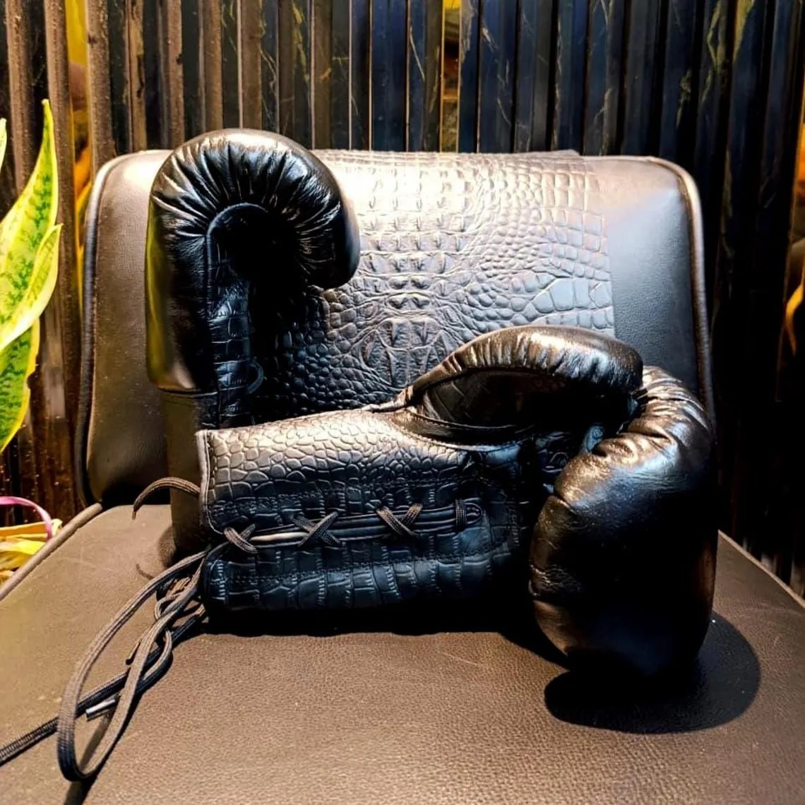 Handcrafted Crocodile-Embossed Cowhide Leather boxing gloves, punching gloves