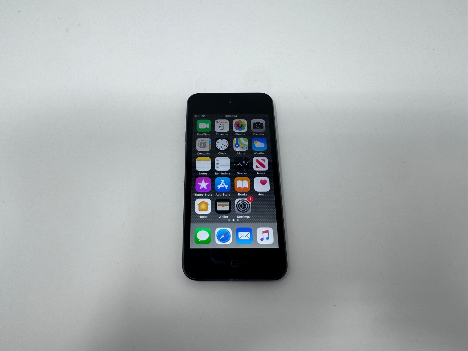 Apple iPod Touch 6th Gen, 32GB Gray - FAST FREE SHIPPING!