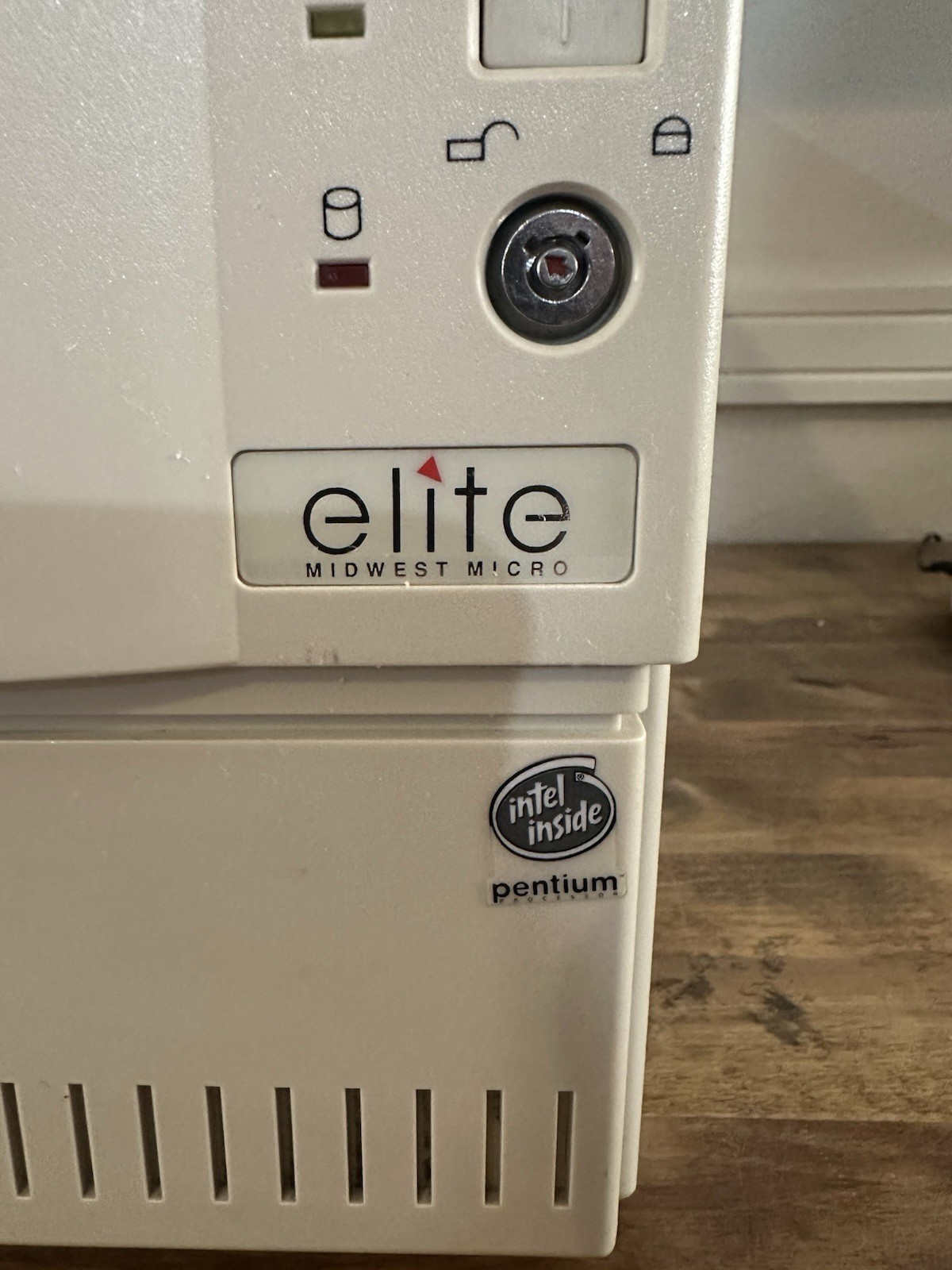 Vintage Elite Midwest Micro Pentium 90mhz Windows 95 Pc Retro Gaming Computer