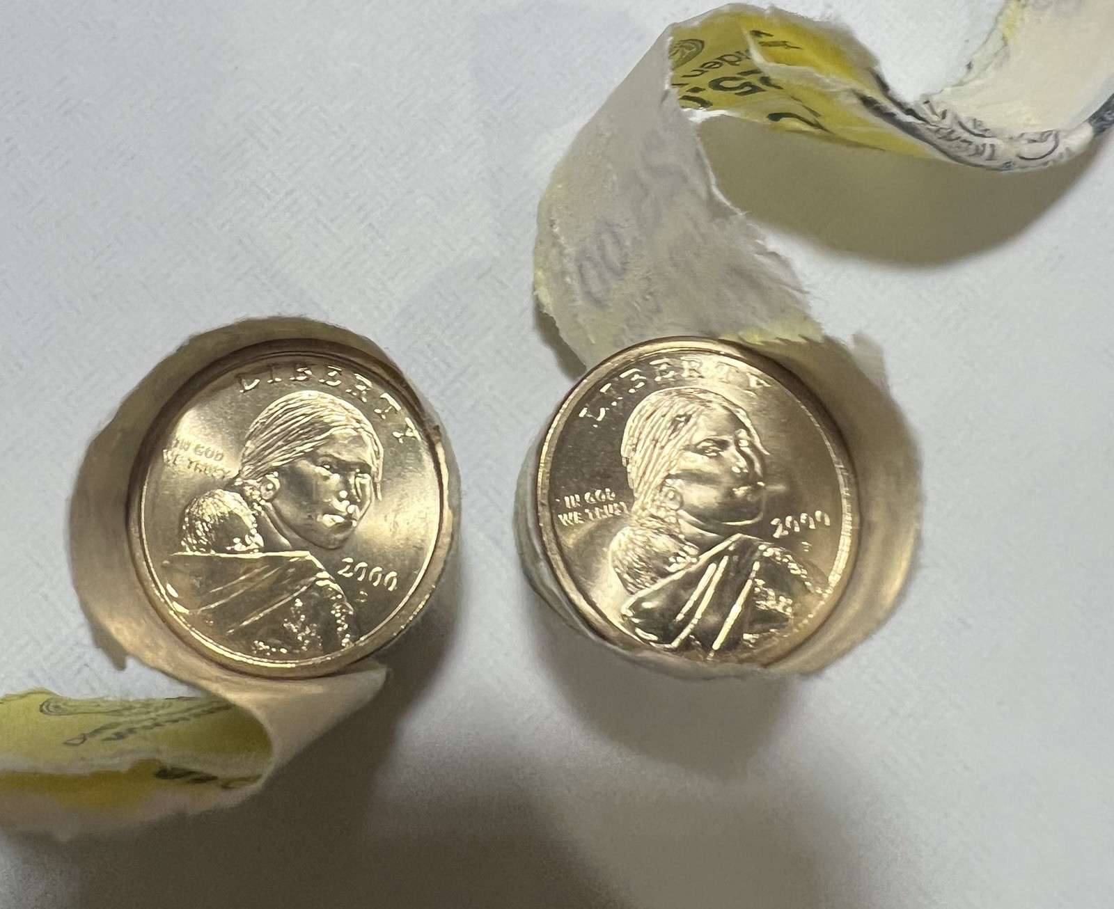 2000 P & D Sacagawea Dollar Uncirculated Brilliant From US Mint Roll GEM Golden