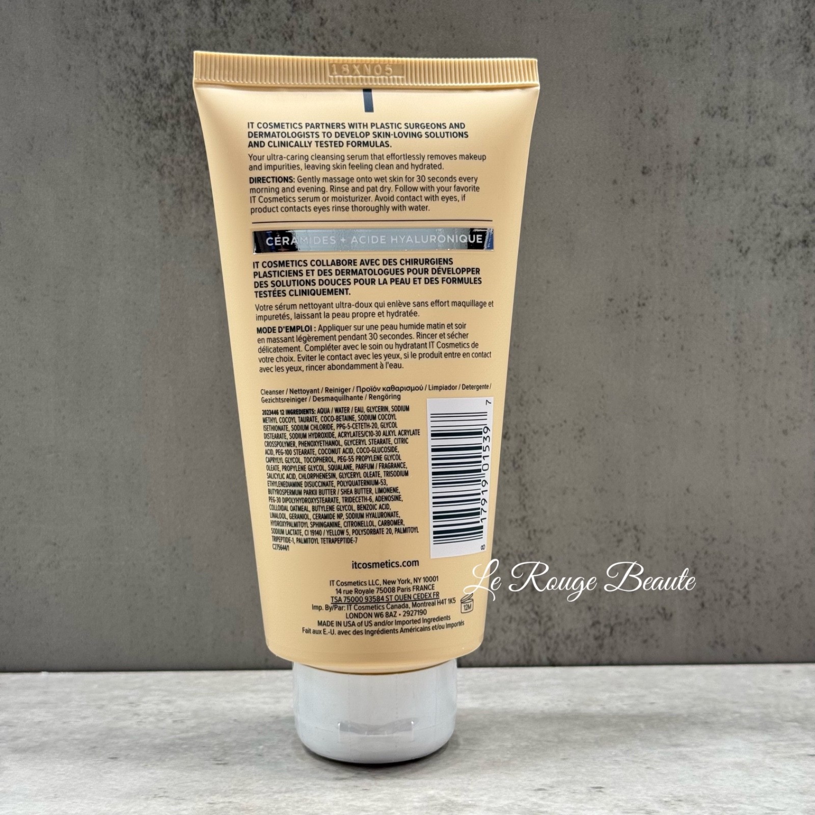 IT Cosmetics Confidence In A Cleanser Hydrating Cleansing Serum 5oz Full Size