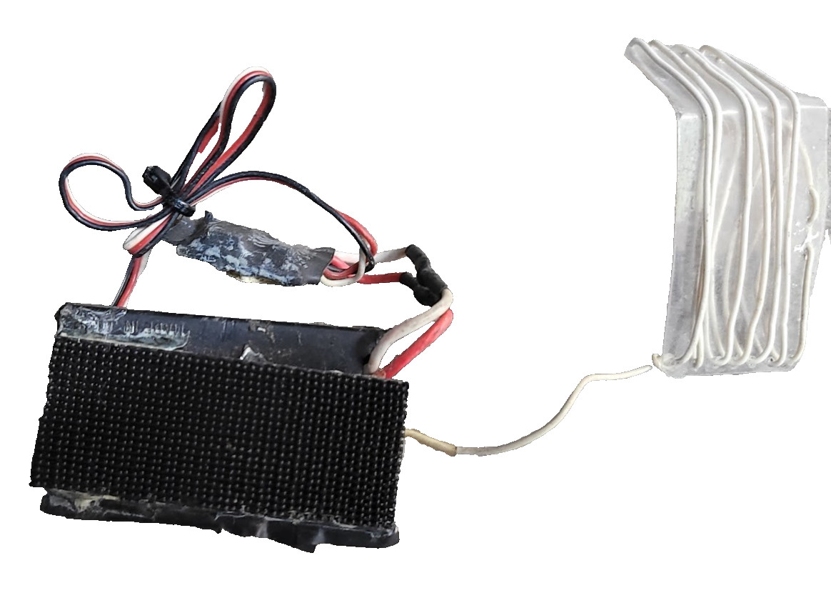 3X FUTABA PCM 1024 PULSE CODE MODULATION SYSTEM FP-R129DP 72MHZ