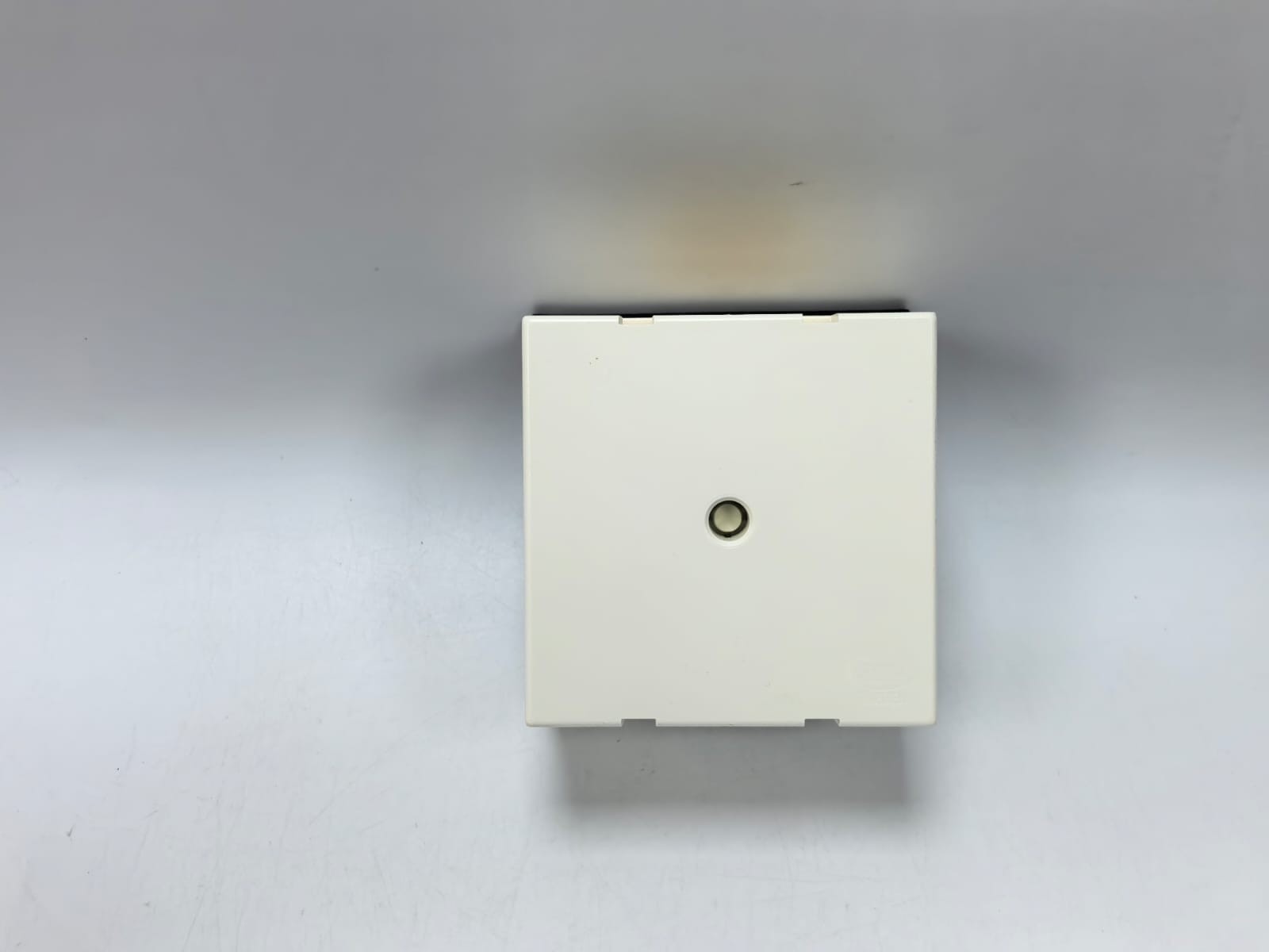 CEWE INSTRUMENTS CLR96 VOLT ANALOG PANEL METER 9489 0-18KV