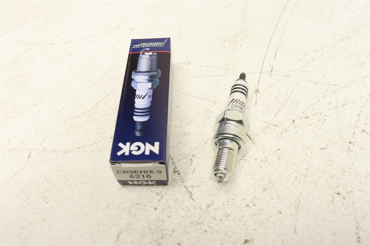 NGK IRIDIUM Spark Plug CR9EHIX-9 6216 41087