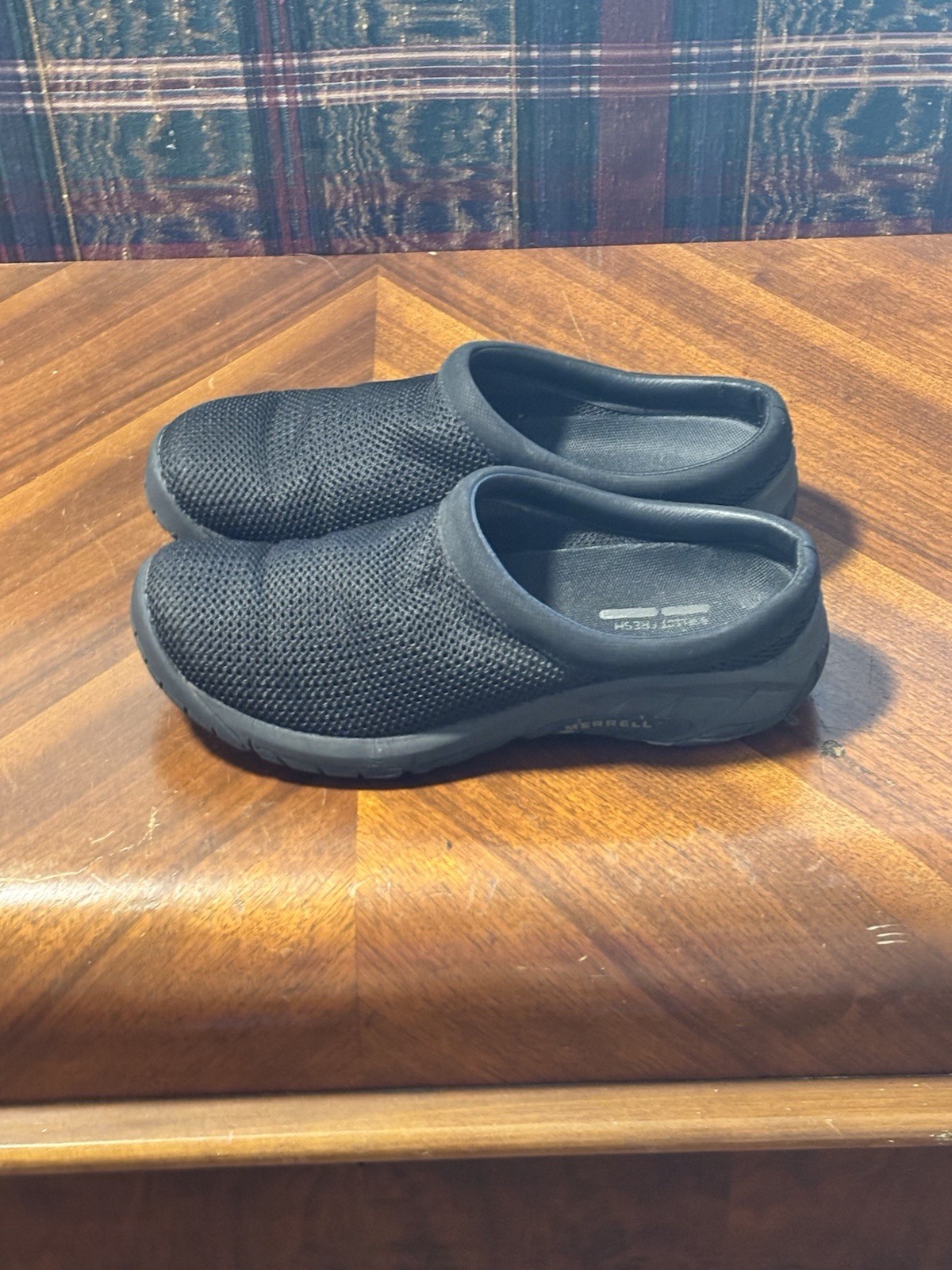 Merrill Select Fresh Women’s Black Clogs Size 10
