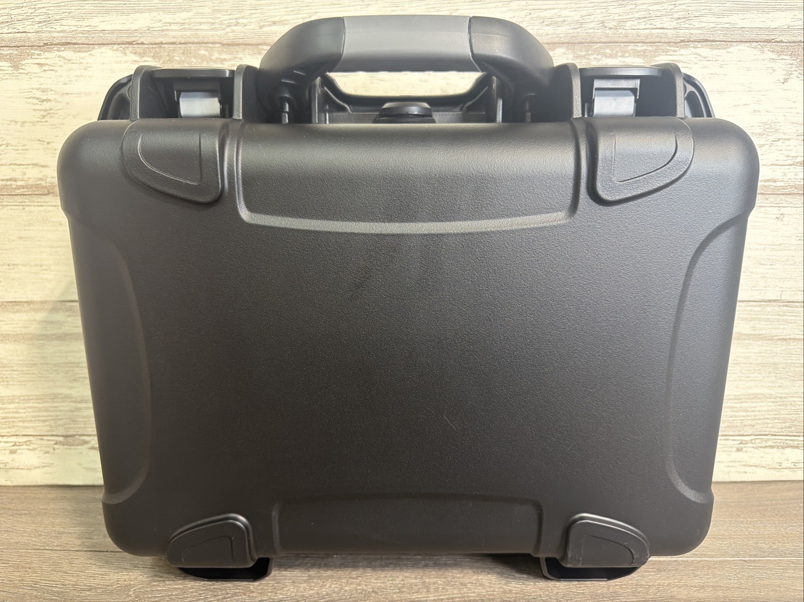 NANUK 920 HARD SHELL CASE (WITH PICK & PLUCK FOAM INSERT)