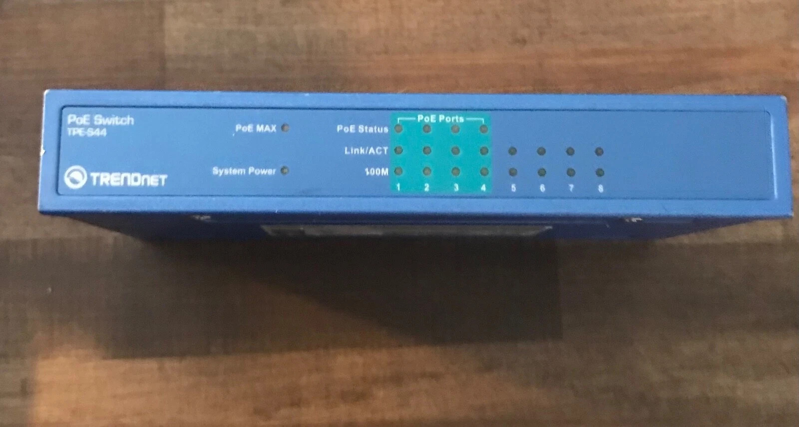 Trendnet Model No. TPE-S44 H/W:A2.1R 8 Lan Ports - no power adapter