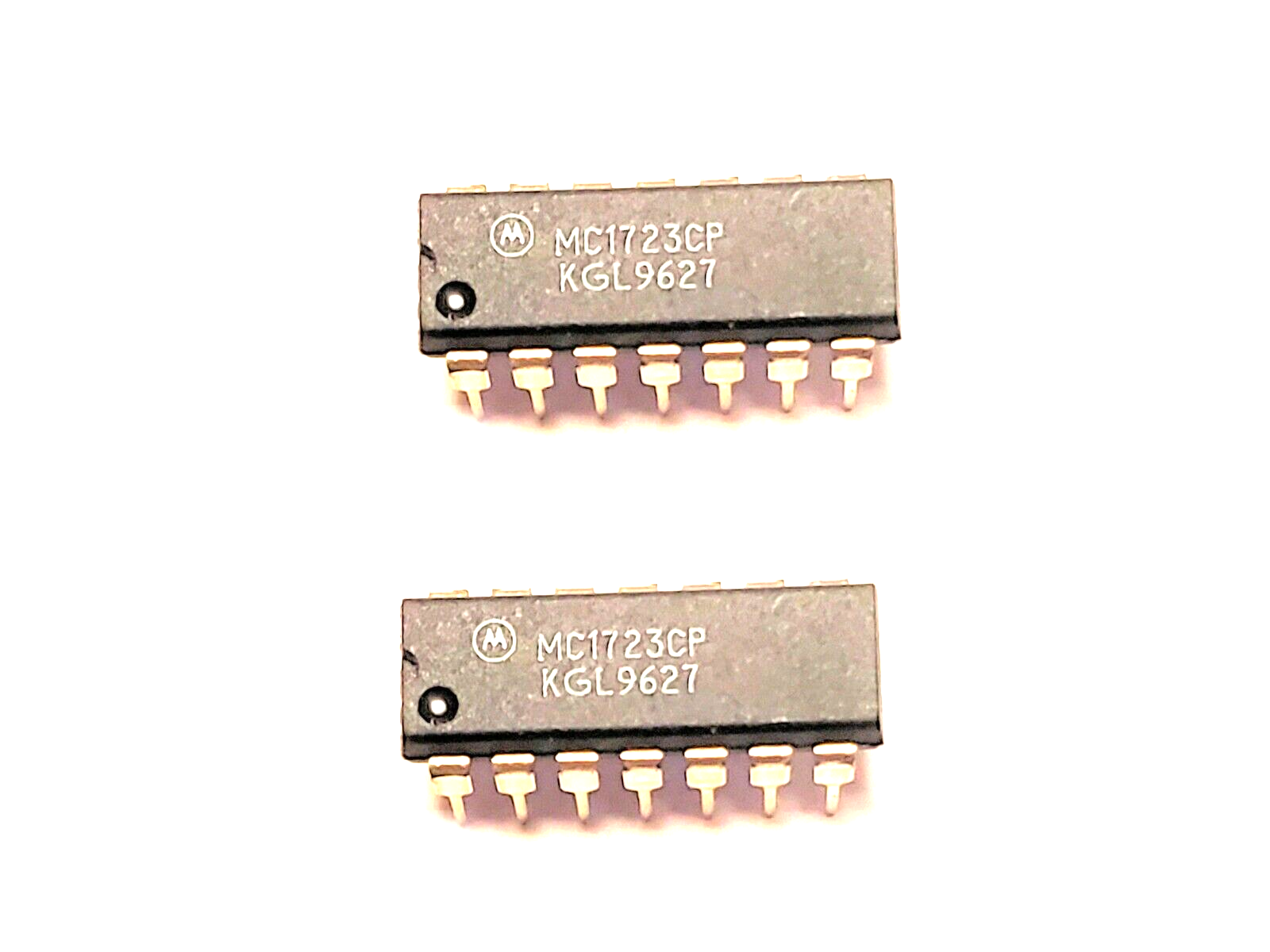 MC1723CP Motorola 14P DIP IC 1 pc