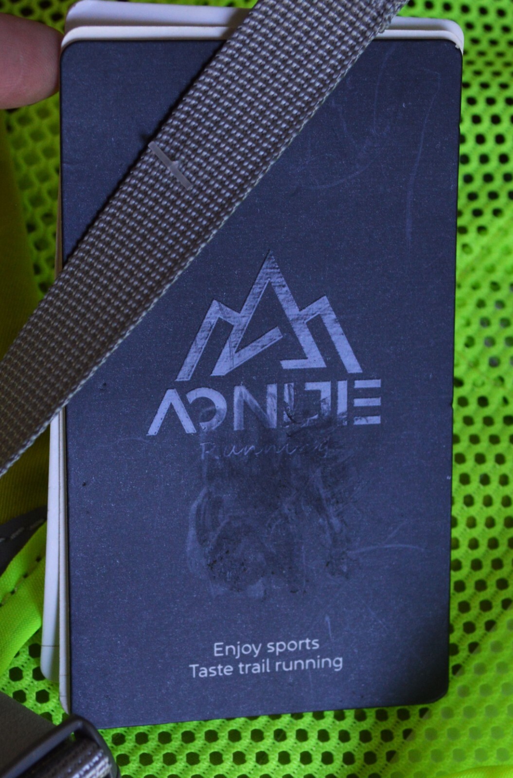 Aonijie Running Backpack Vest– NWT