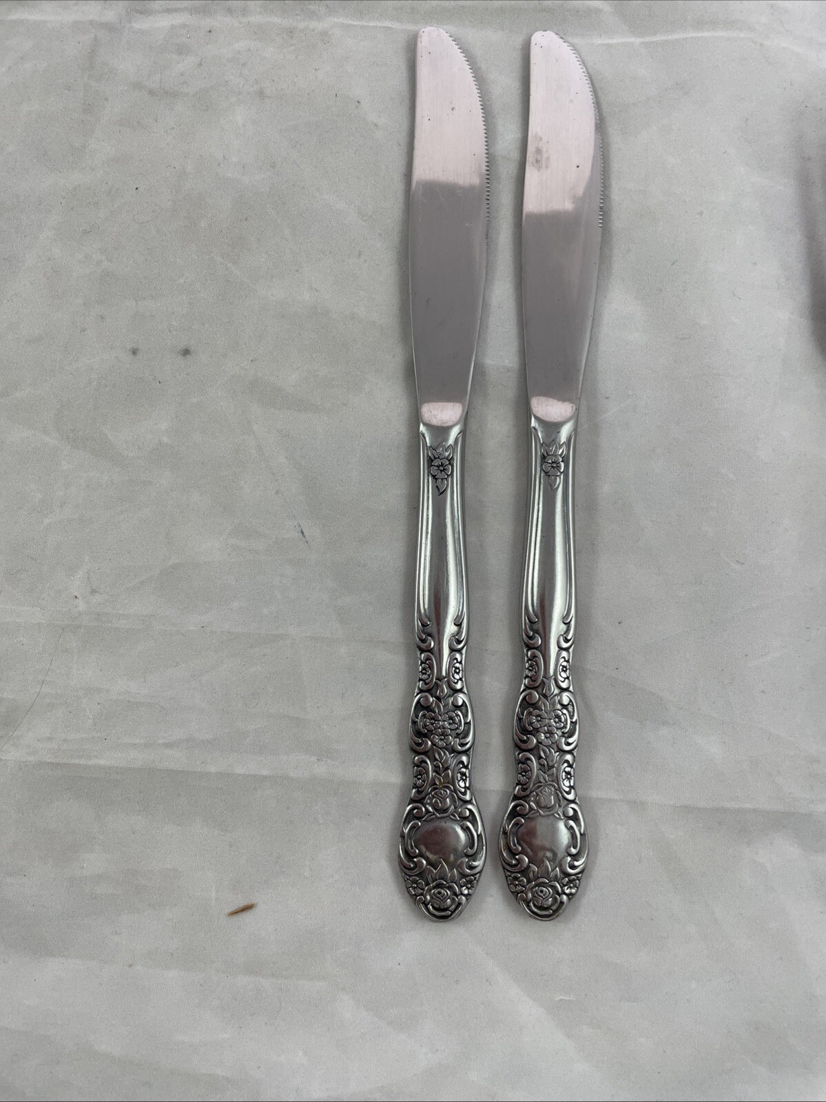 INS 154 - INTERNATIONAL Stainless Korea - Silverware / Flatware - CHOICE
