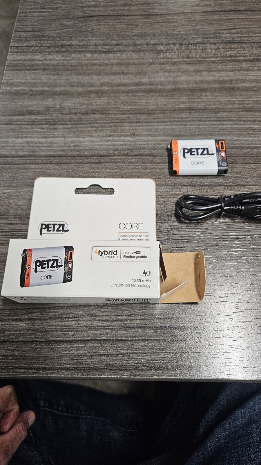 2 PACK Petzl Core MICRO-USB Rechargeable Headlamp Lithium Hydrid Battery System