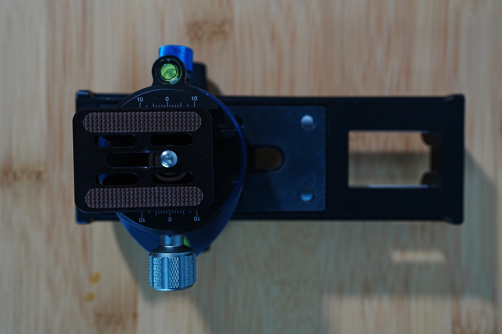 Novoflex Castel Macro Focusing Rack Slider – Used