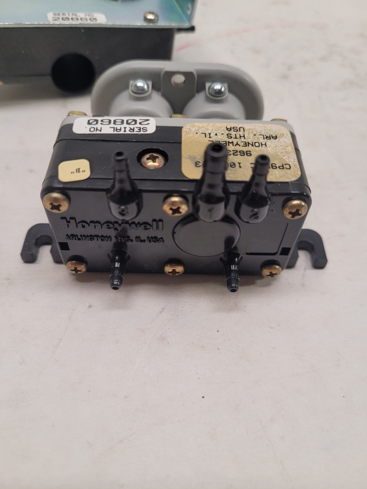 Honeywell CP980C1065 Pneumatic Velocity Controller