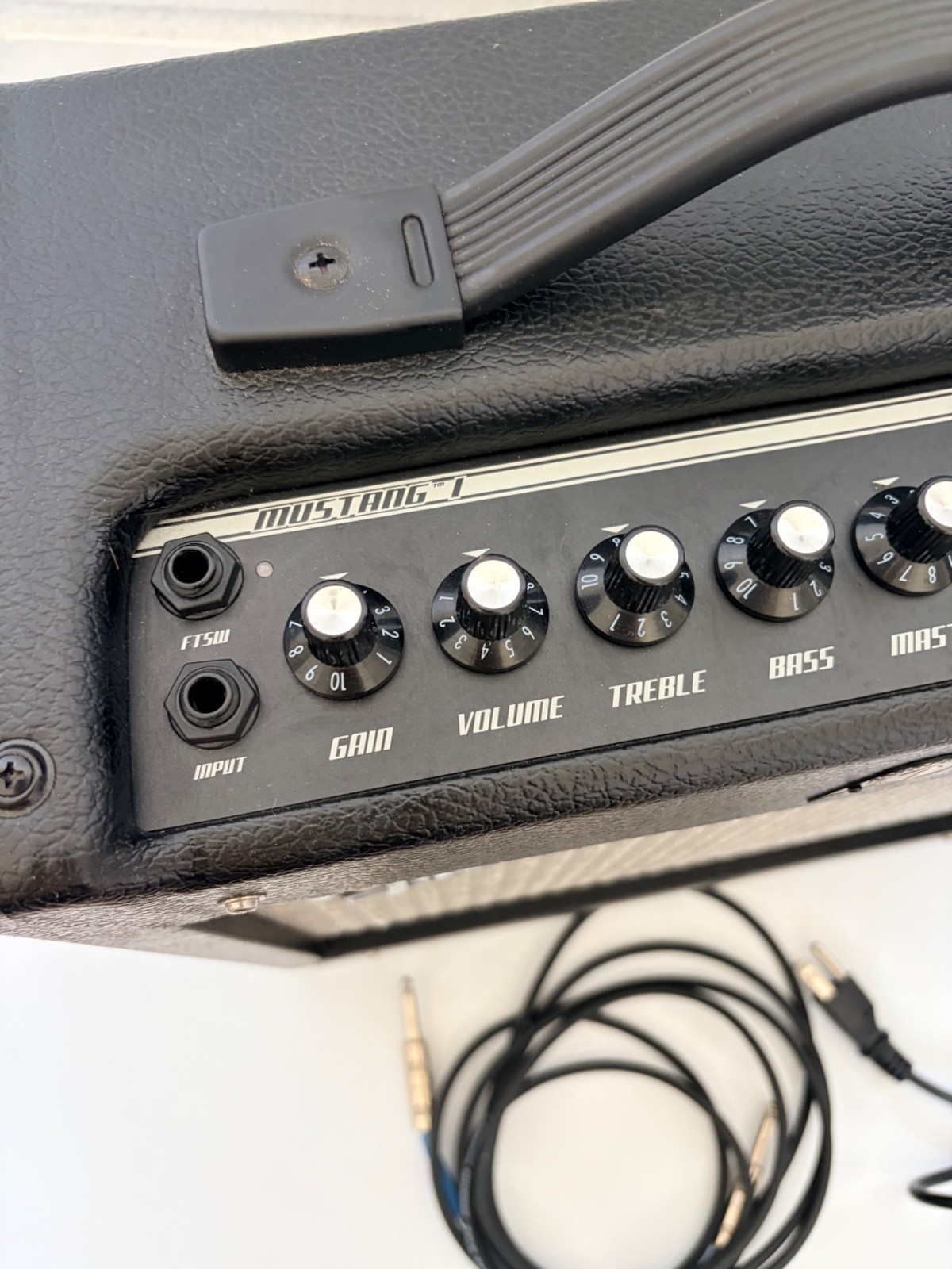 Fender Mustang 1 V.2 70W Solid State Electric Guitar Amplifier