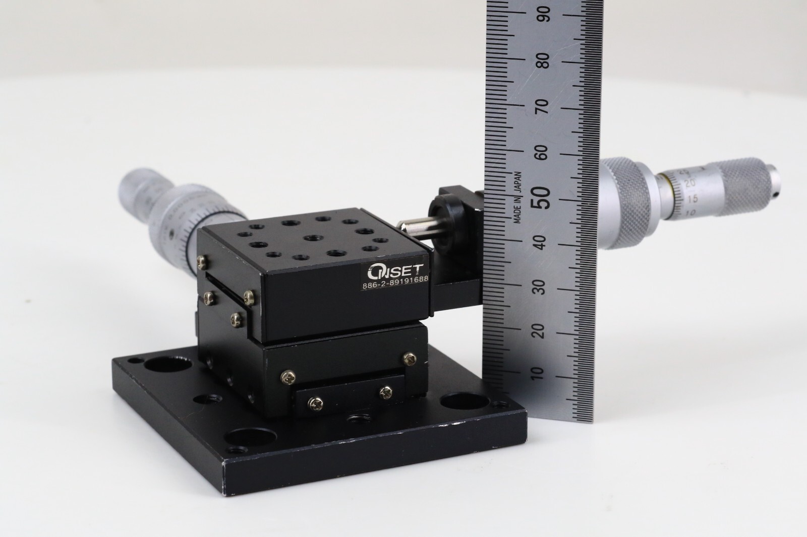 ONSET PRECISION XY LINEAR STAGE MICROMETER